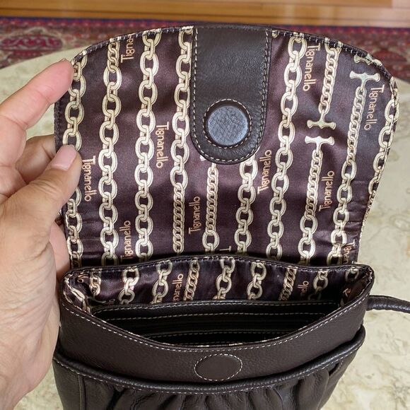 NWOT Tignanello Brown Leather Cross Body Bag - Picture 12 of 14